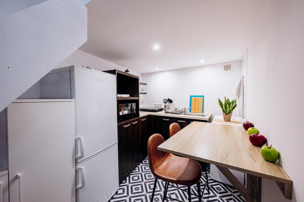 Nest Cosy Apt Old Town & Wawel Hill By Vistula River - By Homelike كراكوفيا المظهر الخارجي الصورة